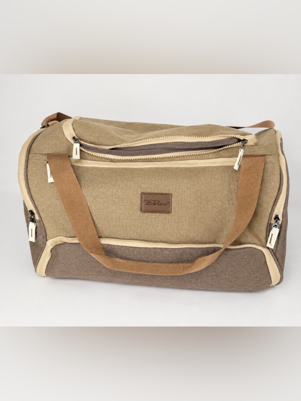 NIB Bella Russo 20” Tan & Brown Canvas Duffle Weekender Bag